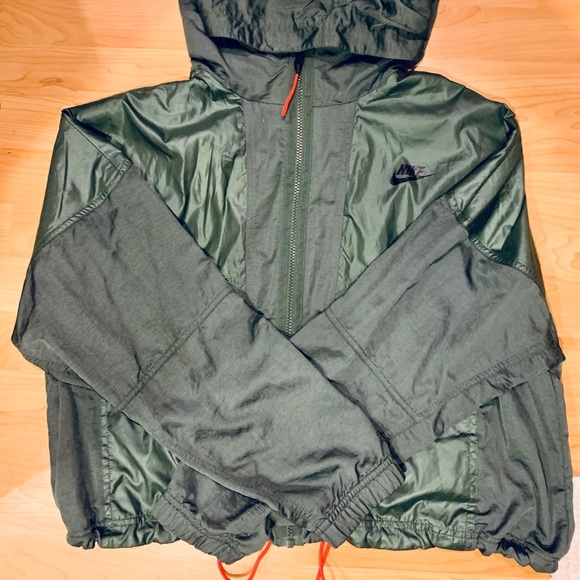 Nike jacket - Picture 1 of 1